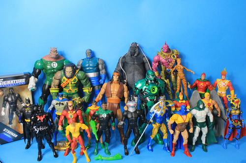 Beast Boy Dc Universe Classics Figura (Usado)