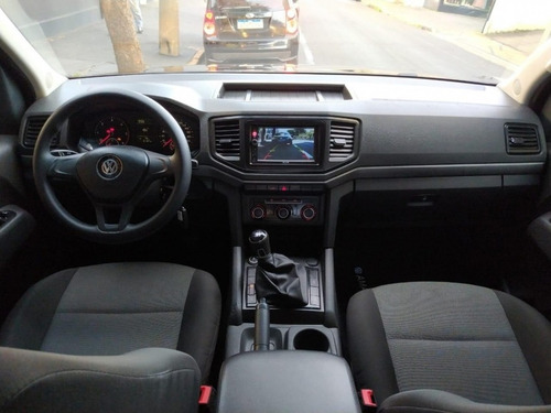 Imagem 7 de 15 de Vw Amarok 2.0 Turbo Diesel 4x4 Tdi 4motion 2018- Aceitamos