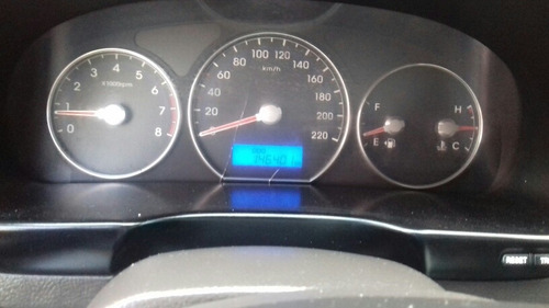 Imagen 4 de 15 de Hyundai Santa Fé Santa Fé 2011 4x2