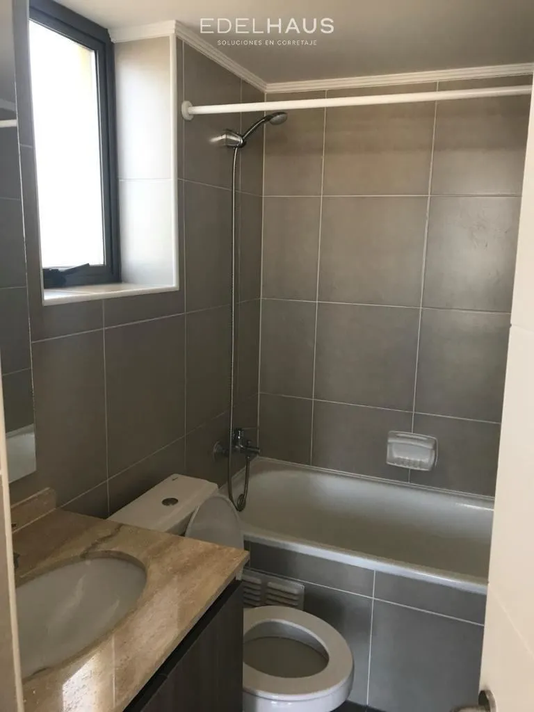 Imagen 5 de 17 de Departamento En Venta De 2 Dorm. Centro Calama