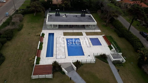 Imagen 13 de 14 de Venta Apartamento 3 Dormitorios, Playa Brava, Punta Del Este