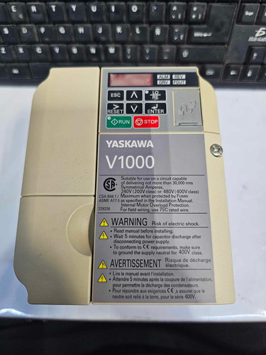 Variador De Velocidad Marca Yaskawa Cimr-vu4a0004baa