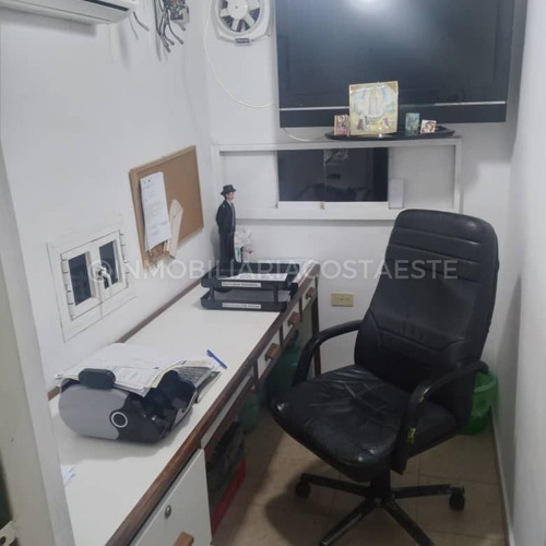 Venta Fondo De Comercio Catia La Mar Ref 2131