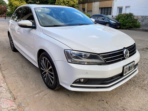 Vento 2.5 Luxury Mt 2015. Gnc 5ta !!
