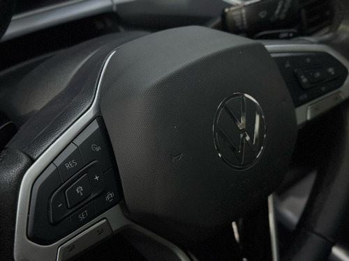 Volkswagen T-Cross 1.0 200 TSI TOTAL FLEX AUTOMÁTICO