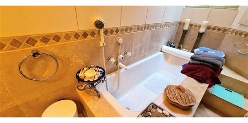 Casa En Venta En Lo Barnechea