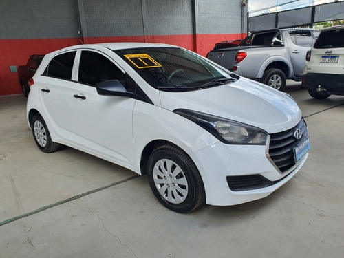 Imagem 2 de 15 de Hyundai Hb20 2017 1.0 Comfort Flex 5p