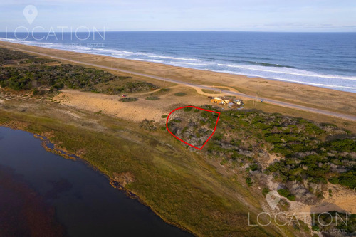 El Caracol Lote Sobre La Laguna Garzon Lla1220931