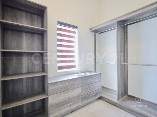 Imagen 5 de 10 de Casa En Renta En Real Saratoga