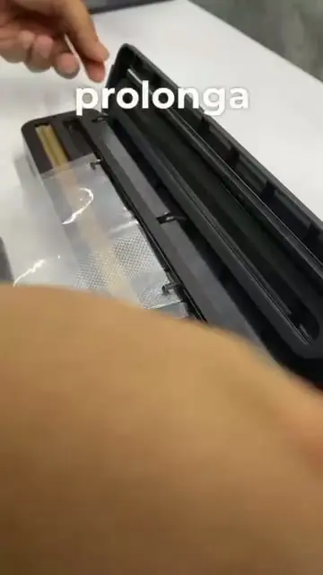 Selladora de alimentos al vacío Vacuum sealer negro - tamaño compacto