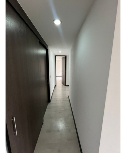 Apartamento En Alquiler - Loma De Las Brujas