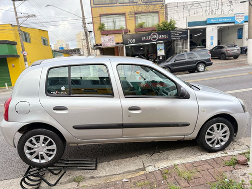 Renault Clio 1.0 16v Campus Get-up Hi-flex 5p