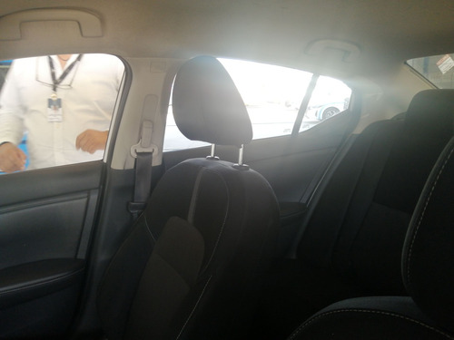 Nissan Sentra 2.0 Advance Mt