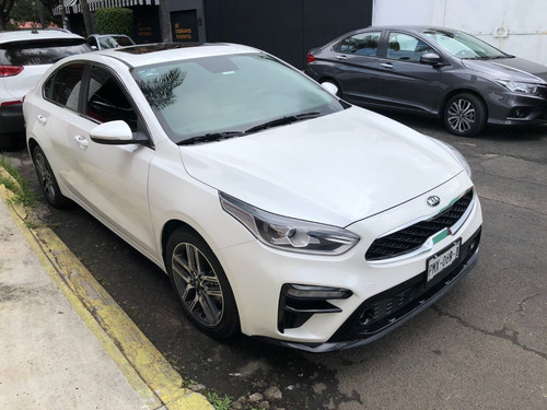 Imagen 11 de 14 de Kia Forte 2019 Piel, Q/c, Camara Rev. Excelentes Condiciones