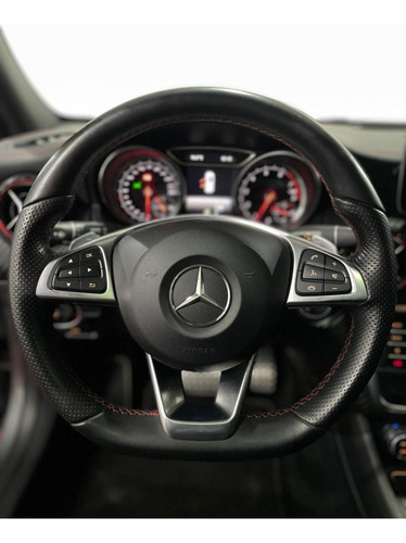 Imagen 8 de 25 de Mercedes Benz A250 Sport