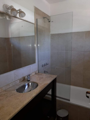 Imagen 6 de 9 de Cerro ( Nores Inm ) - Antes 210.000 Hoy 170.000 - Impecable -casa Vta