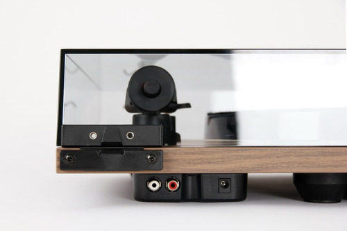 Imagen 7 de 8 de Bandeja Giradiscos Rega Planar 1 Plus Capsula Carbon 220v