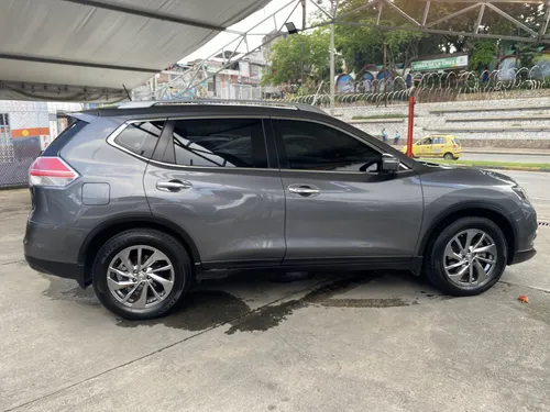 Nissan X Trail Exclusive Tp 2500cc 6ab Abs Ct Tc