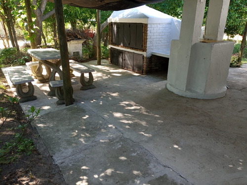 Chalet De 3 Dormitorios A Una Cuadra Al Norte De La Ruta