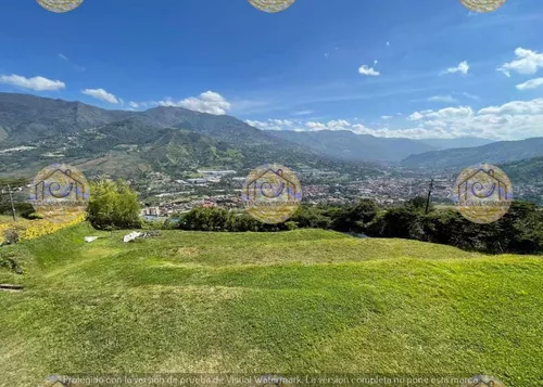 Casa Lote En La Estación Estadio,en La 70. Lote Urbano Para Construir Edificio, Lote Para Construcción