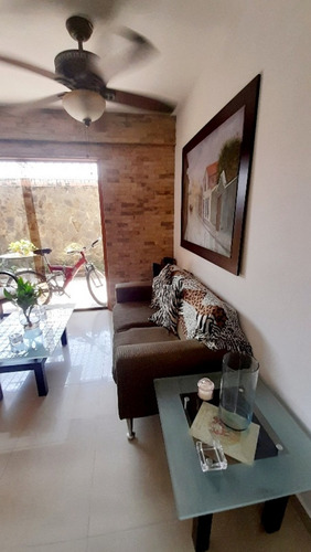 Imagen 3 de 13 de Marisol Castro Vende Townhouse En El Manantial | Naguanagua | Carabobo | Res. Danubio | Foth-510