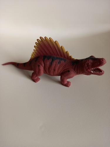 Figura Dinosaurio Alto 8cms Largo 18cms De Goma 