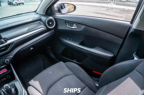 Kia Forte 2.0 L 4 p Mt