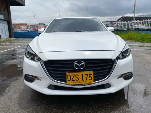 Mazda 3 2.0 Touring