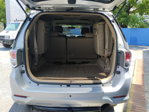 Toyota Fortuner 2013
