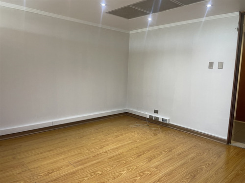 Oficina En Arriendo En Lo Barnechea