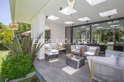 Arriendo Moderna Casa San Damián , Las Condes