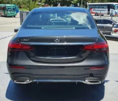 Imagen 13 de 15 de Mercedes Benz E350 Amg Line