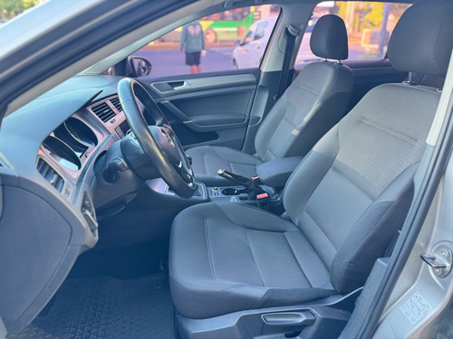 Volkswagen Golf 1.6 Trendline
