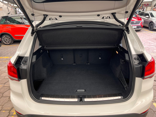 BMW X1 2.0 Sdrive 20ia X Line At