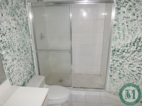 Imagem 8 de 13 de Apartamento - Ap00275 - 34807184