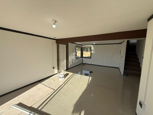 Parcela 5.000 M2, 150 M2 Construidos En Venta En Los Angeles