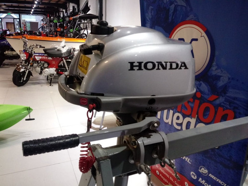 Imagen 5 de 16 de Motor Honda Bf 2 Hp División Ruedas Oficial