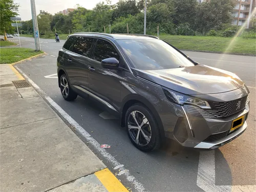 Peugeot 5008,elegante, Espaciosa, 7 Puestos,techo Panorámico