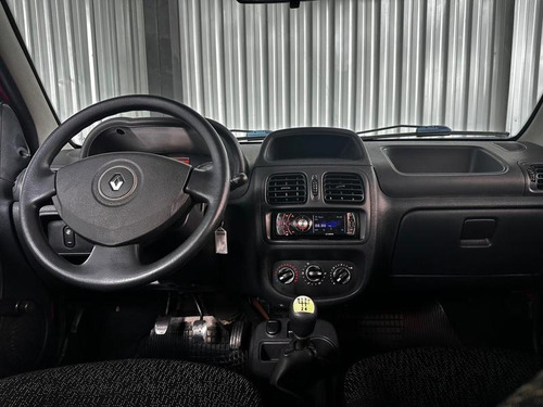 Renault Clio Expression 1.0 16v 4p