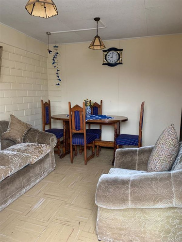 Casa En Venta De 3 Dorm. En Quintero