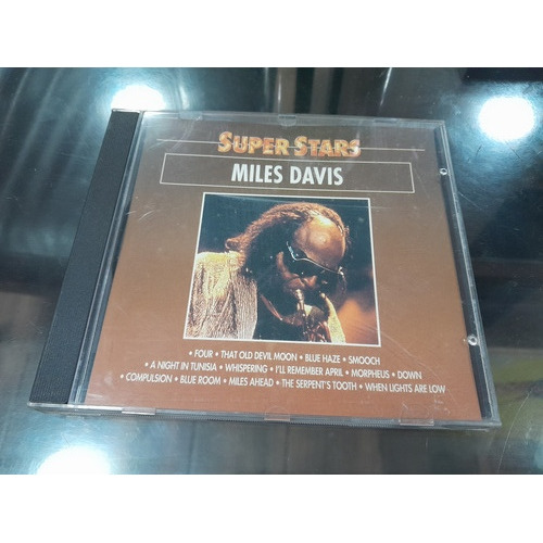 Cd Super Stars Miles Davis Imp En Formato Cd