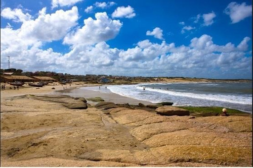 Queda Un Terreno En Punta Del Diablo