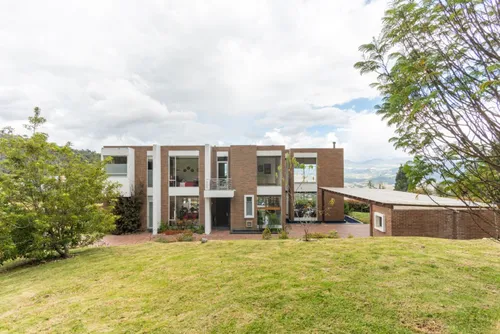 Casa En Venta En Vereda Yerbabuena. Cod V7576