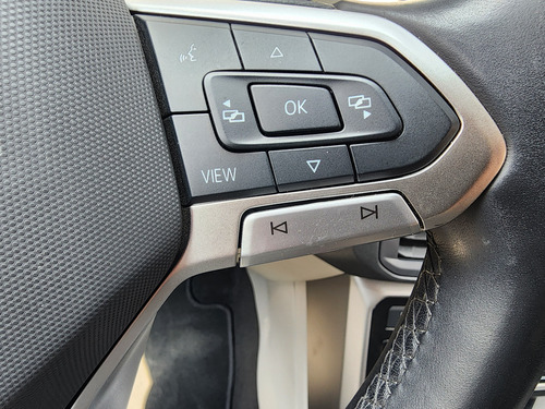 Volkswagen Taigun 1.0 Tsi Comfortline At