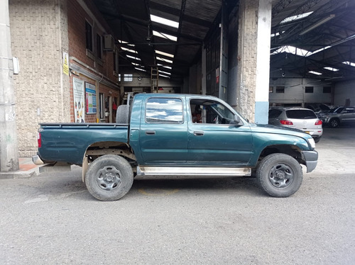 Camioneta Toyota Hilux Omk969 