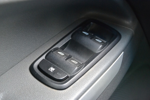 Imagen 12 de 25 de Ford Ecosport Freestyle 2.0 4x4 '2014 / Impecable / Permuto