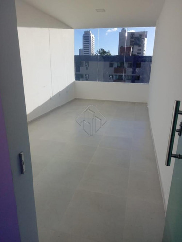 Salas Comerciais - Ref: L805