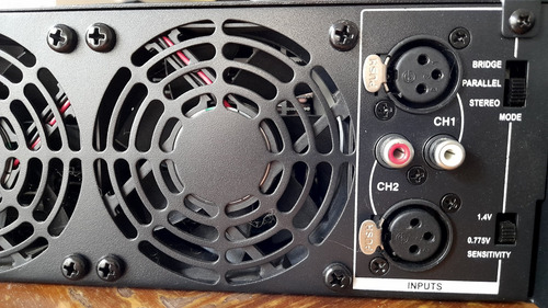 Amplificador Crown Xli 2500 750wx2 A 4ohms 120v Negro 2.5 Kw (Usado)