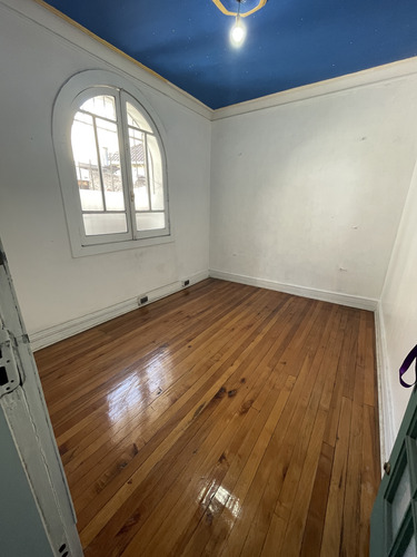 Arriendo Oficina En Casa Comercial Con Excelente Ubicacion