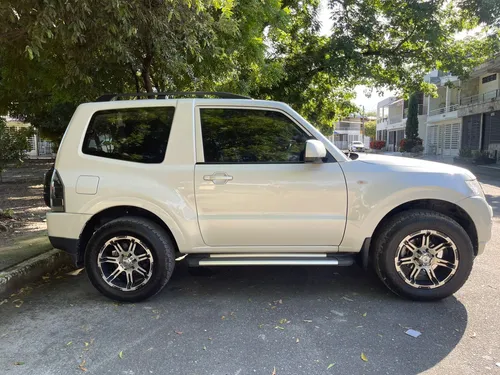 Mitsubishi Montero 3.5 Hard Top